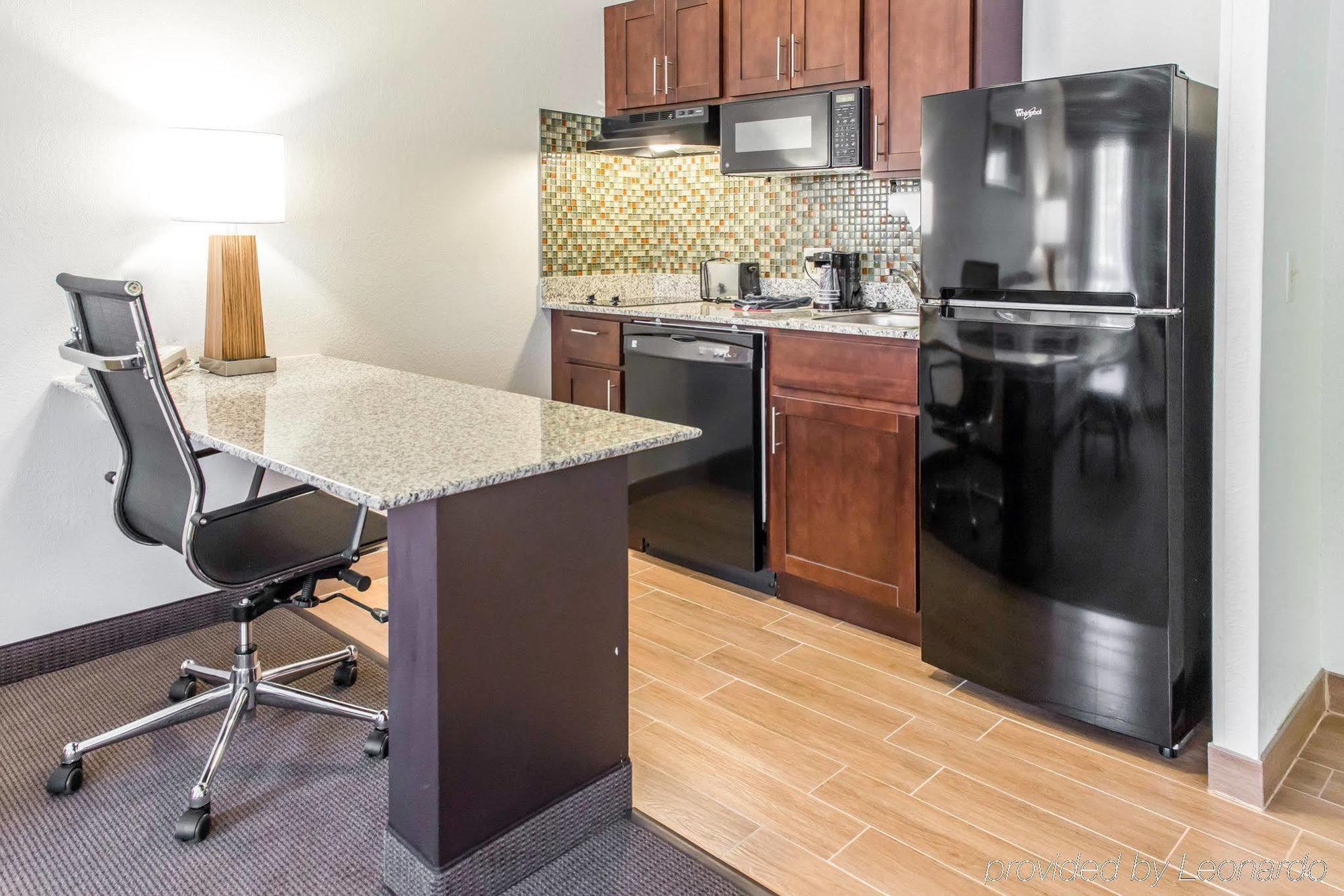 Mainstay Pittsburgh Airport Hotel Robinson Township (Allegheny County)